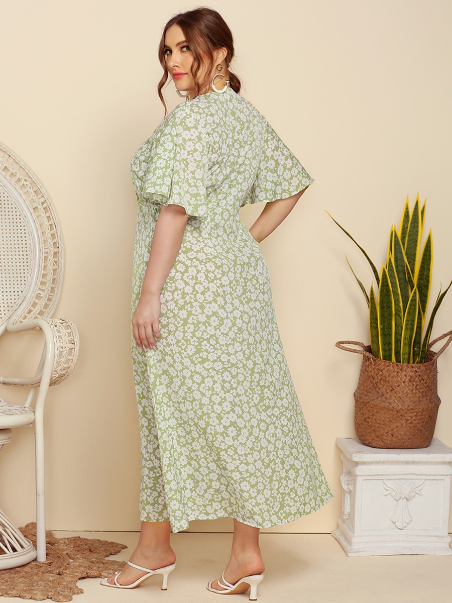 Buy Plus Size Floral Print Button Decor Dress - SheStar