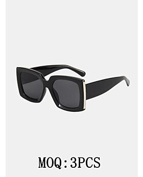 Square Leopard Frame Sunglasses
black