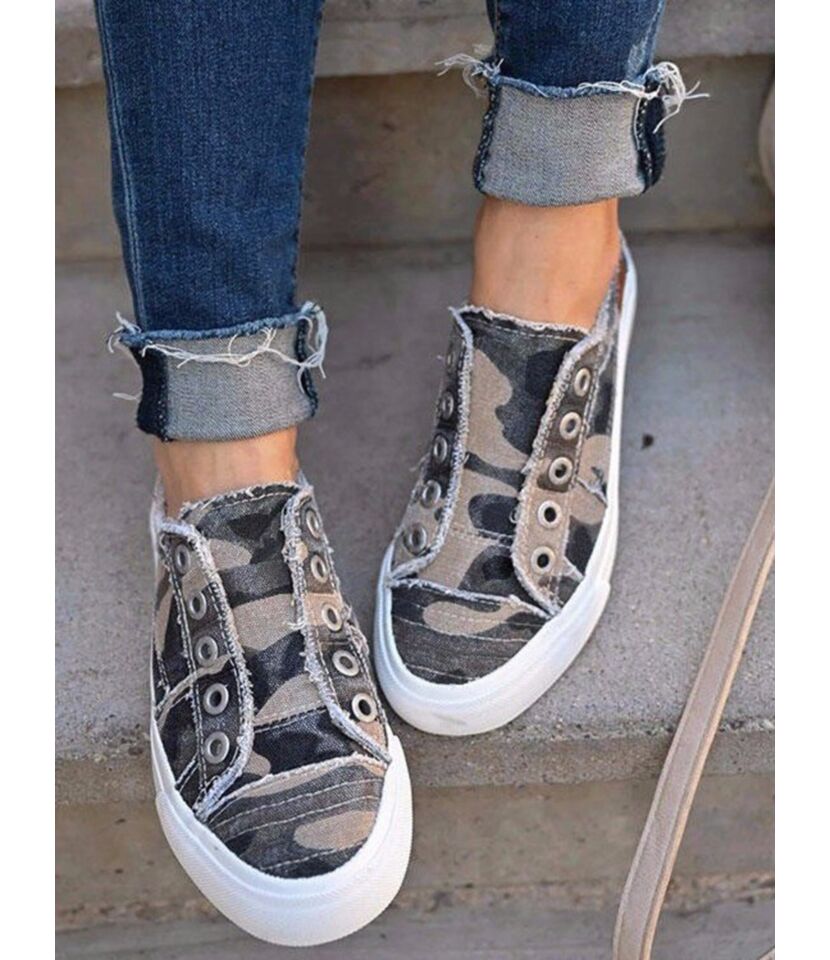 Women Camo Print Canvas Loafers Without Shoelace