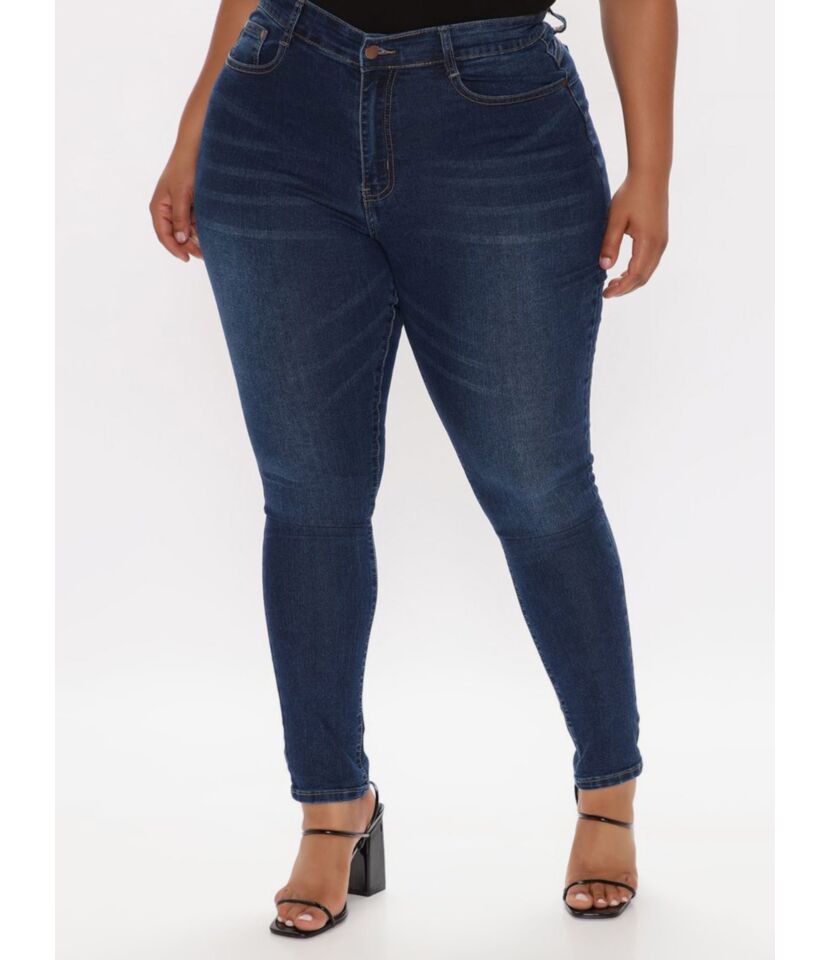 Plus Size Booty Lifting Pencil Jeans