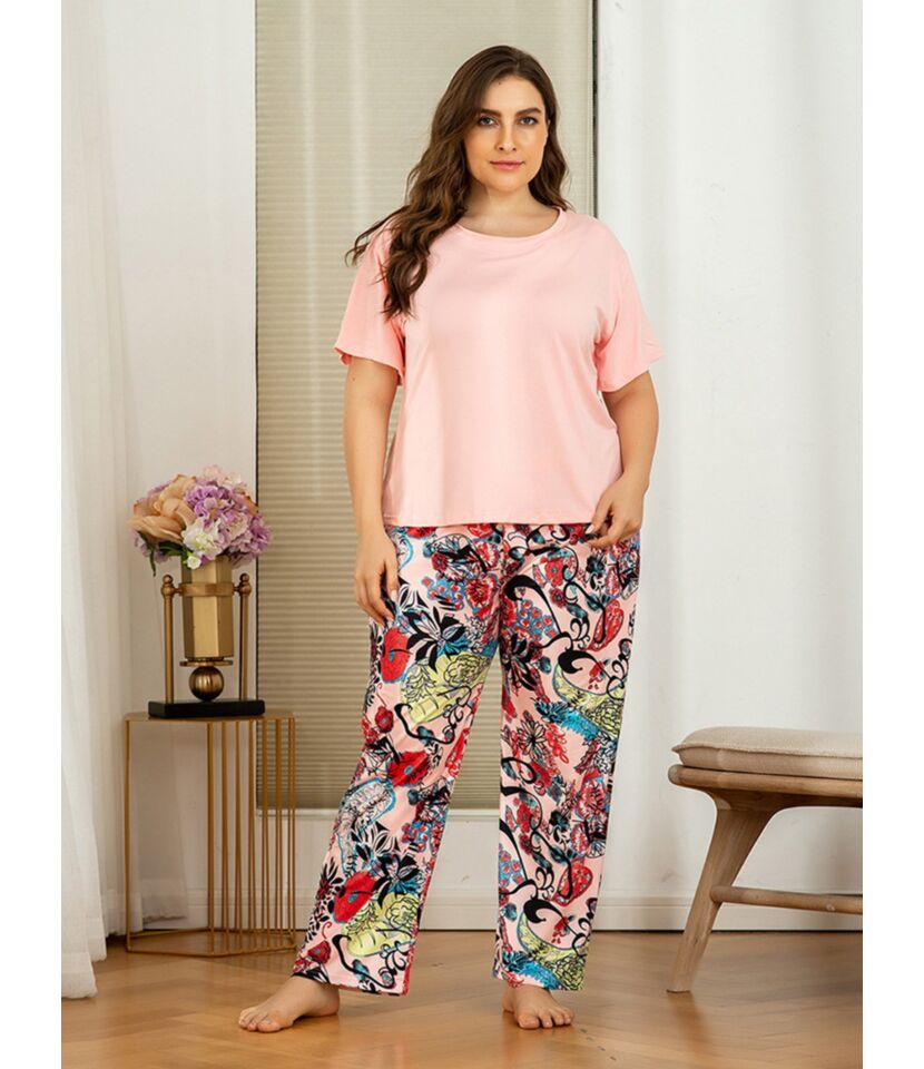 Plus Size Pink T-shirt Matching Floral Pants PJ Outfit